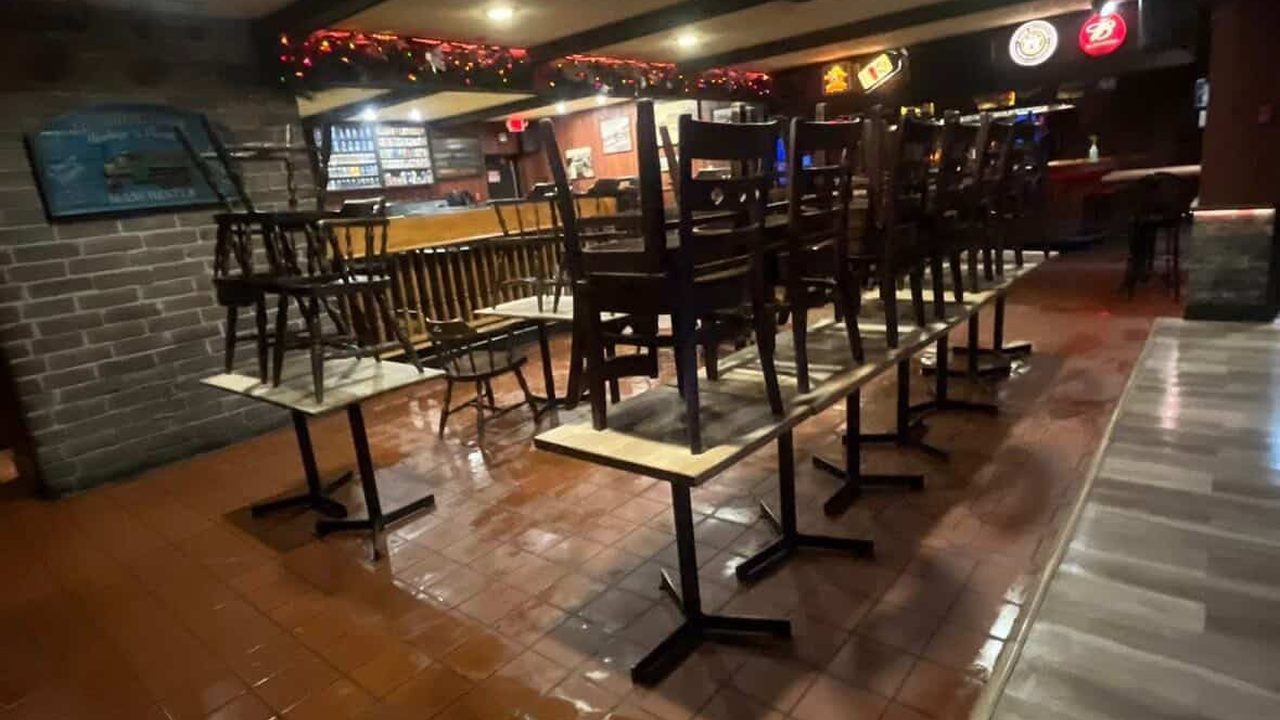 Le Lion d'Or — Pub